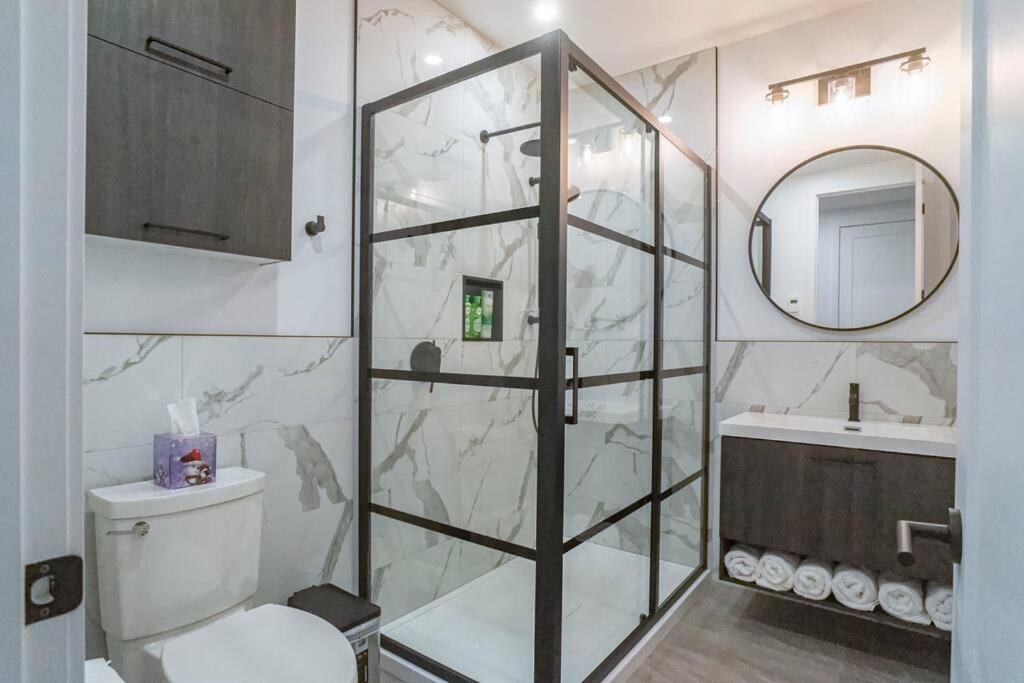 883 Suite 102 Bromont Vieux Village 2Cac , Foyer Exterior foto